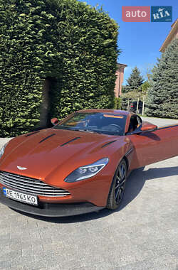 Купе Aston Martin DB11 2017 в Днепре