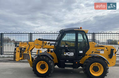 Телескопічні навантажувачі JCB 535-125 2017 в 