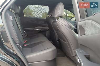 Позашляховик / Кросовер Lexus RX 2022 в 