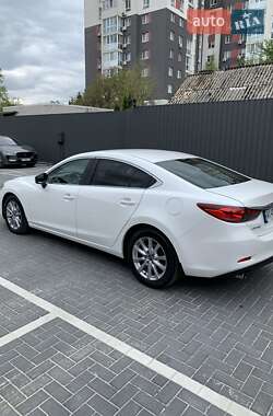 Седан Mazda 6 2017 в 