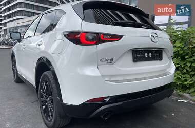 Позашляховик / Кросовер Mazda CX-5 2023 в 