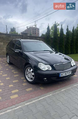 Універсал Mercedes-Benz C-Class 2006 в Луцьку