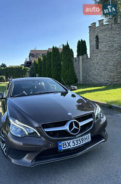 Купе Mercedes-Benz E-Class 2015 в 