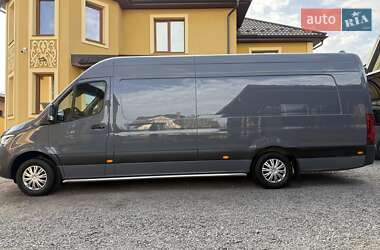 Вантажний фургон Mercedes-Benz Sprinter 2022 в 