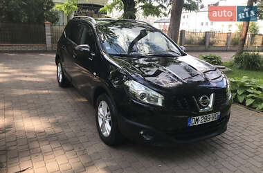 Позашляховик / Кросовер Nissan Qashqai+2 2013 в Вінниці