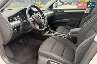 Універсал Skoda Superb 2015 в 