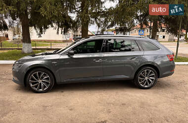 Універсал Skoda Superb 2016 в 