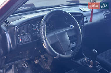 Універсал Volkswagen Passat 1989 в 