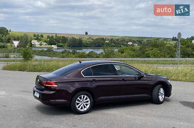 Седан Volkswagen Passat 2016 в 