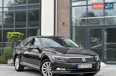 Седан Volkswagen Passat 2017 в Тернополі