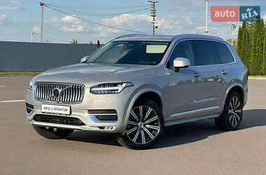 Позашляховик / Кросовер Volvo XC90 2023 в 